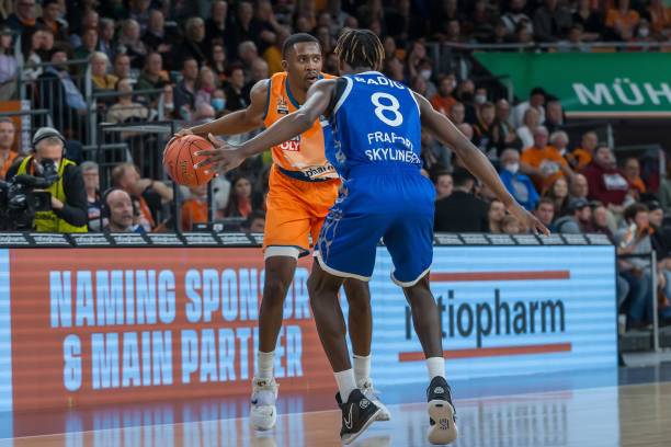 内产生两种 内产生两种