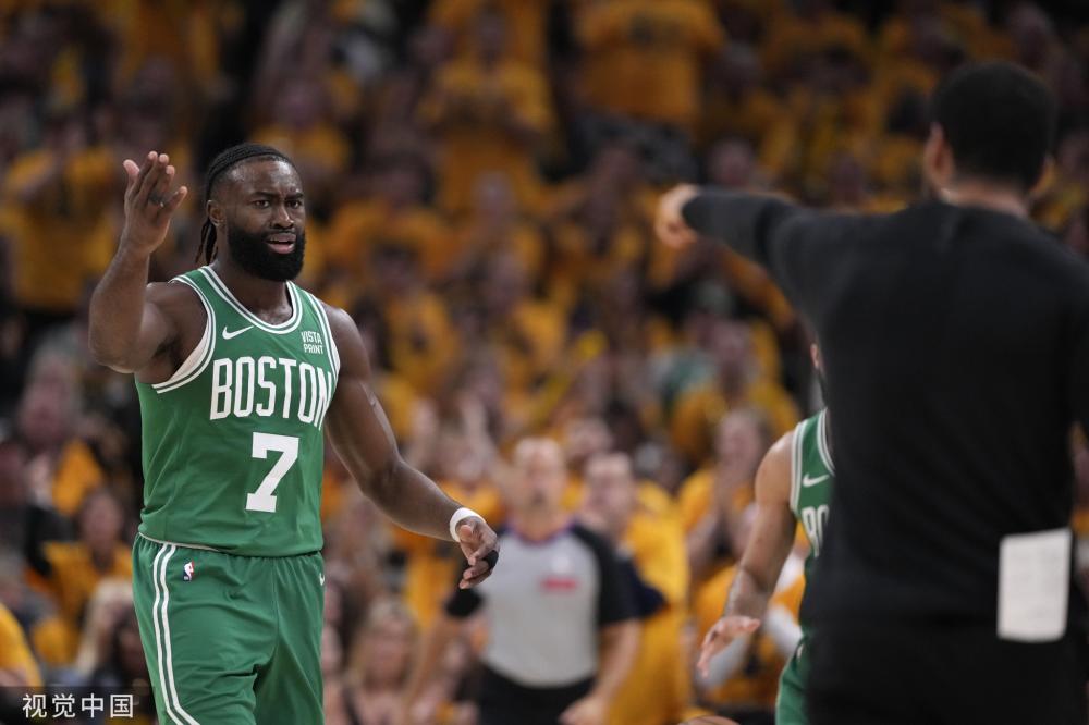 得以在中场 得以在中场